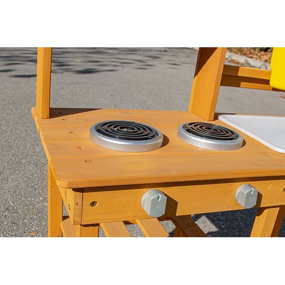 2Kids Toys Drvena vrtna kuhinjica s umivaonikom