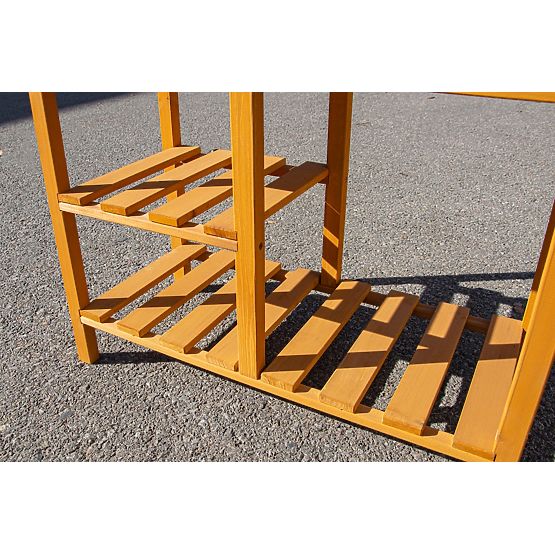 2Kids Toys Drvena vrtna kuhinjica s umivaonikom