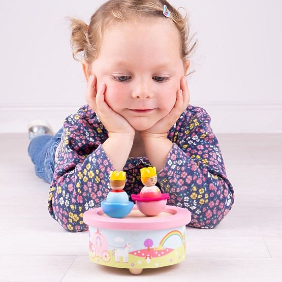 Bigjigs Toys Drvena glazbena kutija fantasy