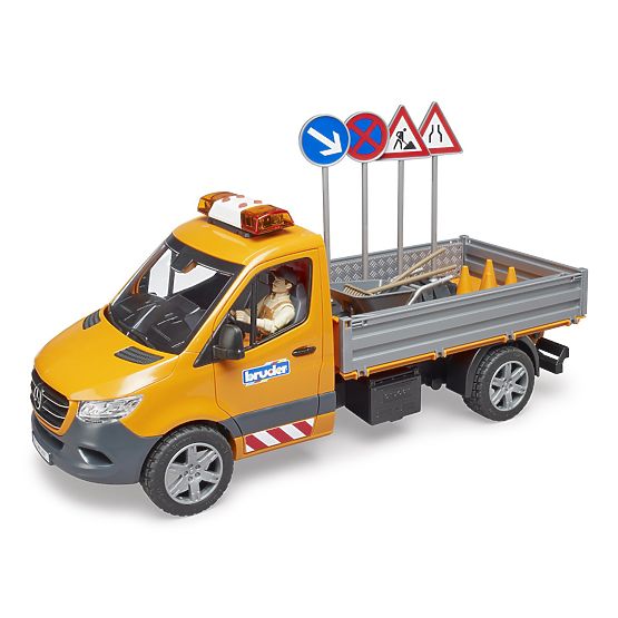 Bruder Kamion za održavanje cesta MB Sprinter s figuricom i dodacima