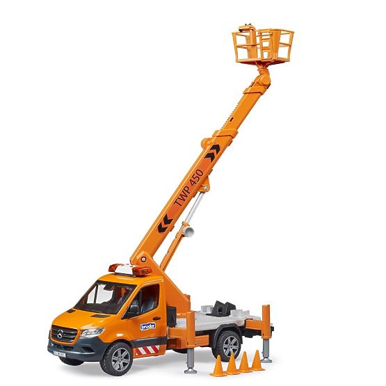 Bruder MB Sprinter s platformom za rad na visini