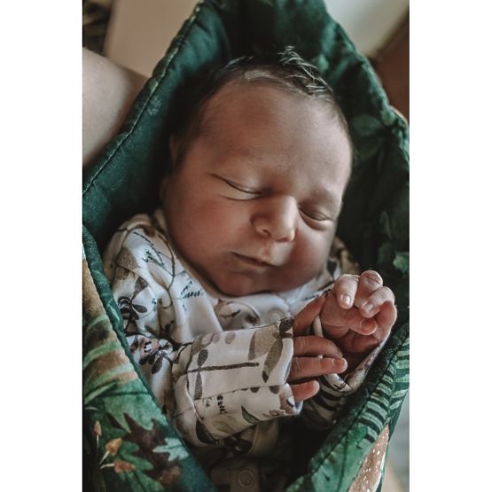 Omotavanje beba Život u šumi