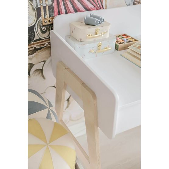 Dječji stol So šezdeset