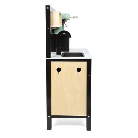 Dječja industrijska kuhinjica s kuhinjskim otokom