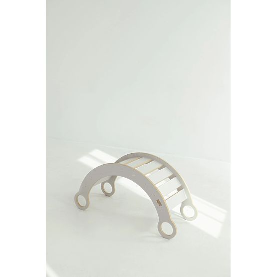 Drvena Montessori ljuljačka M - bijela