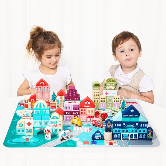 Drvene edukativne kocke grad podloga 121 komada ECOTOYS