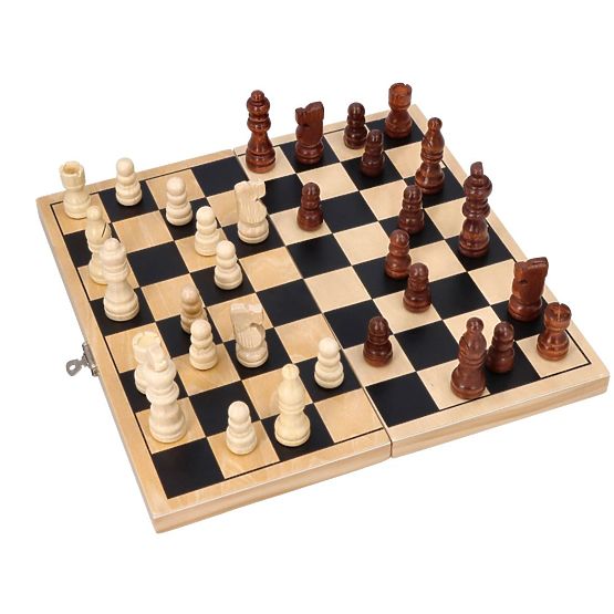 Drvene šahovske figure
