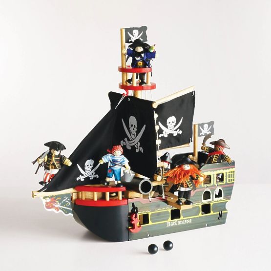 Le Toy Van Pirate figure