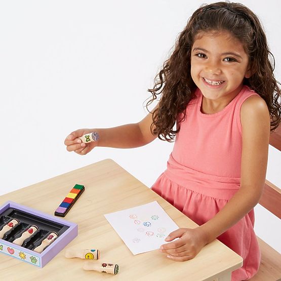Melissa & Doug set drvenih žigova - 6 kom