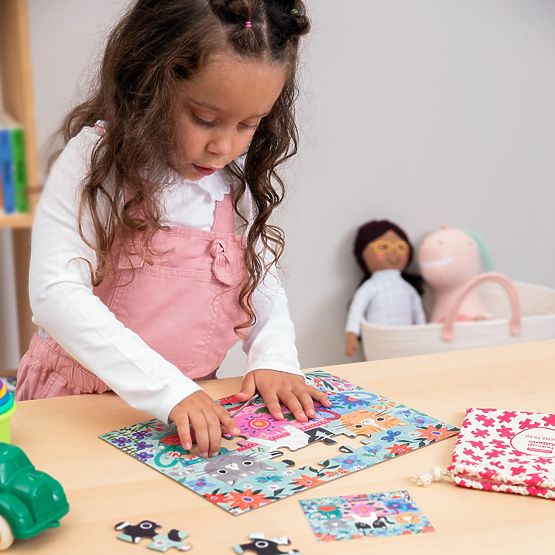 Mudpuppy Puzzle Mačići u šalici za čaj u platnenoj vrećici 36 dijelova