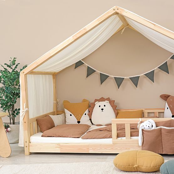 Mušelinska girlanda Ourbaby - ecru