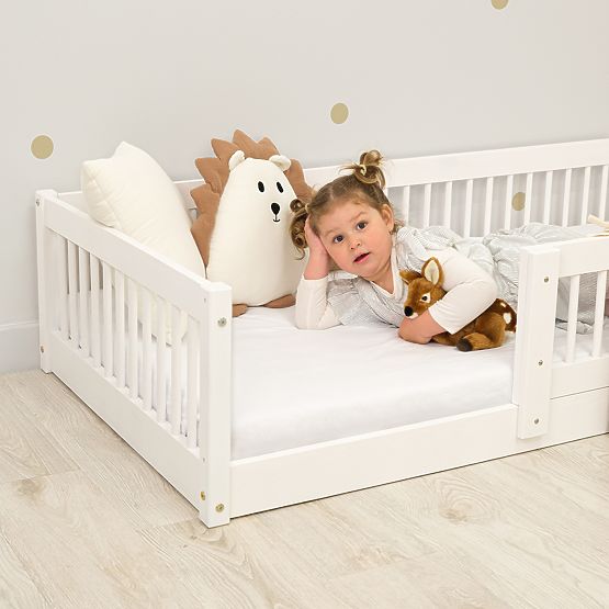 Niski krevet za djecu Montessori Ourbaby Plus - bijeli