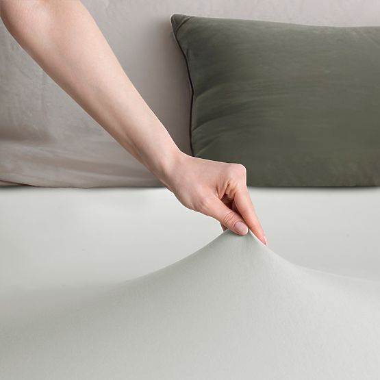 Plahta AMBER boja bijela klasični stil materijal jersey 80-90x200 DecoKing