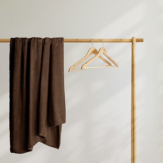 Prekrivač HENRY smeđi s žakard uzorkom modernog stila 220x240