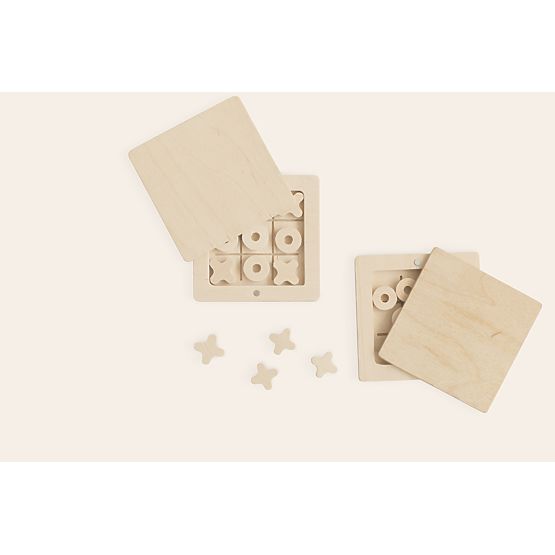 Prirodni tic-tac-toe