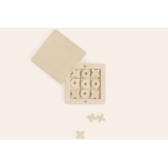 Prirodni tic-tac-toe