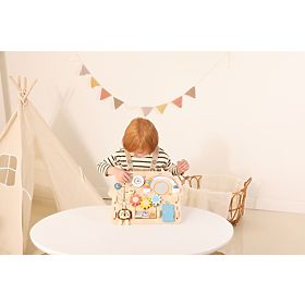 2Kids Toys Aktivna ploča Kuća lavića