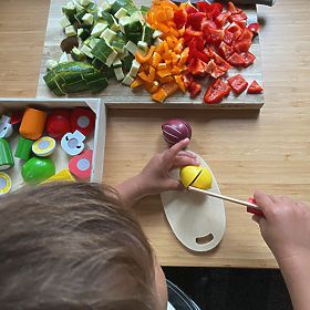 Bigjigs Toys Rezanje voća u kutiji