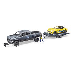 Bruder terensko vozilo RAM sa sportskim automobilom i figuricom