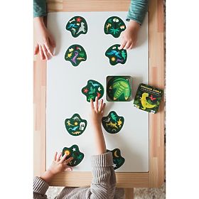 Kartaška igra Petit Collage Dinosaur