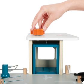 small foot Drveno trkaće parkiralište, small foot