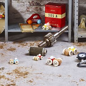 Vilac Drveni autić GM crveni