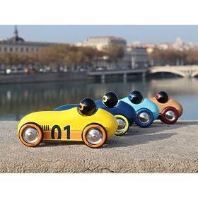 Vilac Drveni automobil Old Sport Compet žuti