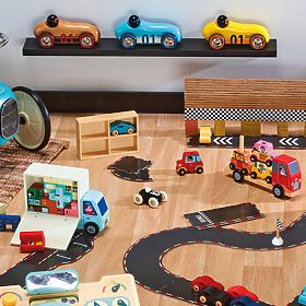 Vilac Drveni automobil Old Sport Compet žuti